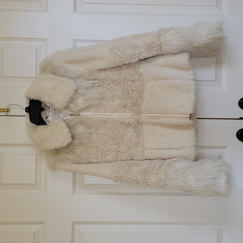 COPY - Faux fur coat